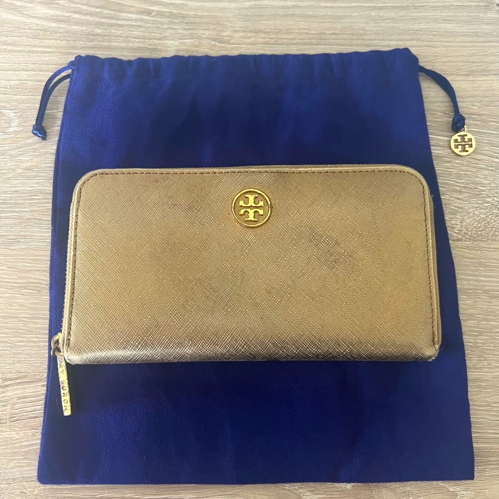 Tory Burch Metallic Gold Zip Around Continental Wallet